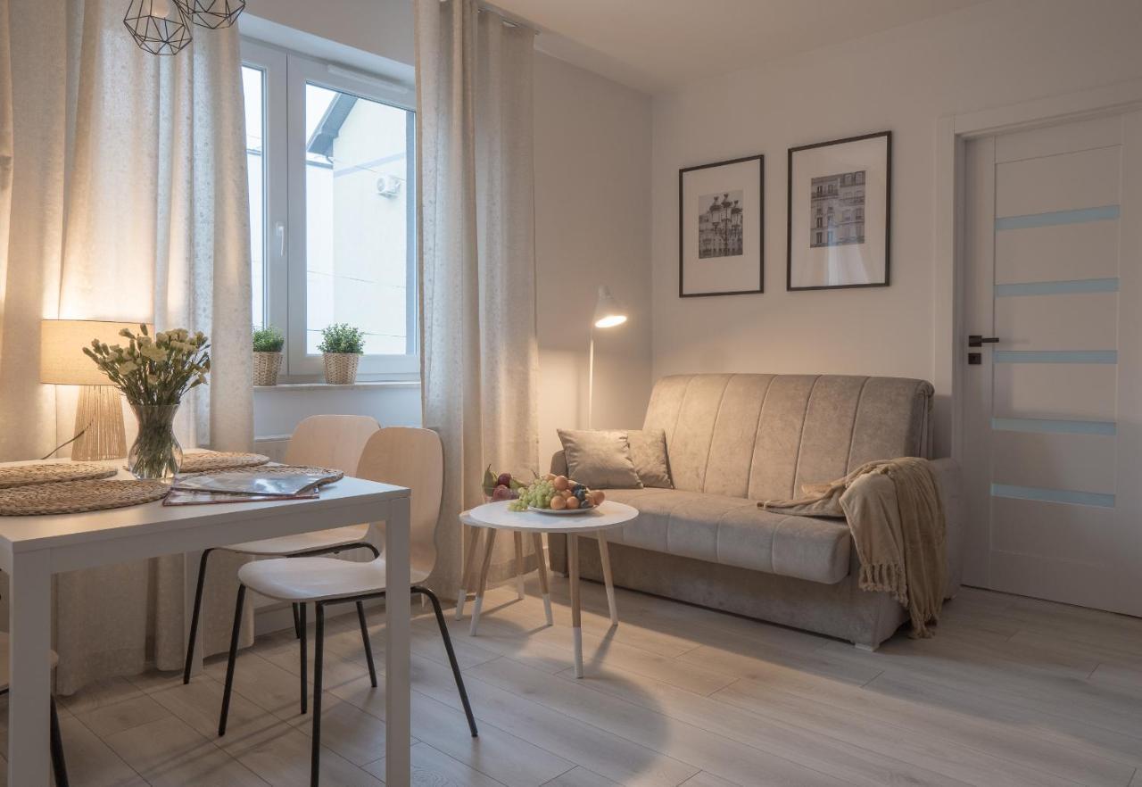 Apartament Clever 1 Kamienica Grochow Варшава Екстериор снимка